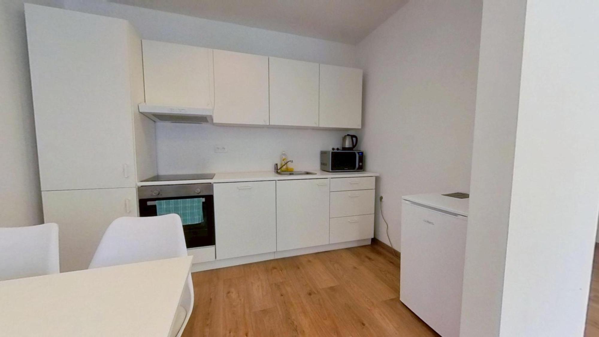 Air-Conditioned 2 Room Apartment, With Terrace, Rovinka 203 Dış mekan fotoğraf
